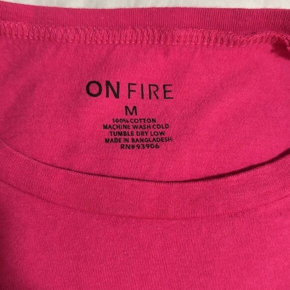 On Fire 100% Cotton Moody Magenta Tee M - Picture 3 of 8